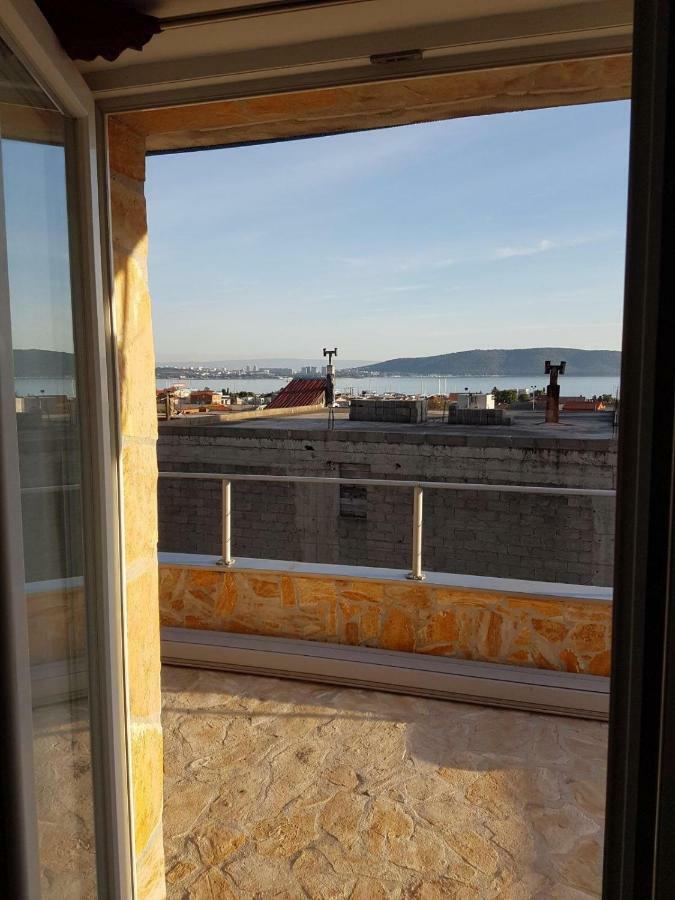 Apartment Dijana Kaštela Exteriör bild